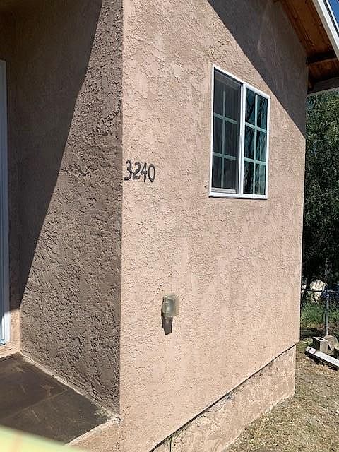 1st image of 3240 Logan Ave