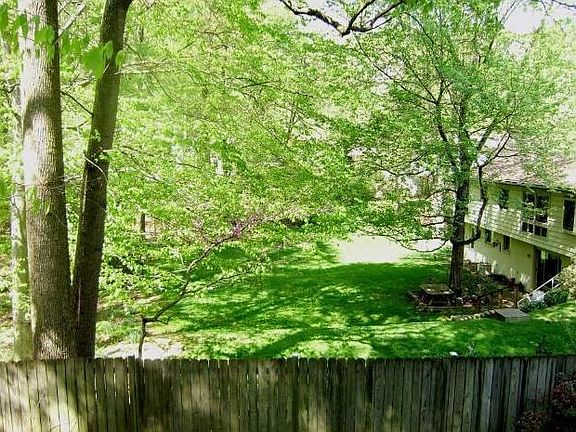 4th image of 5024 Woodland Way