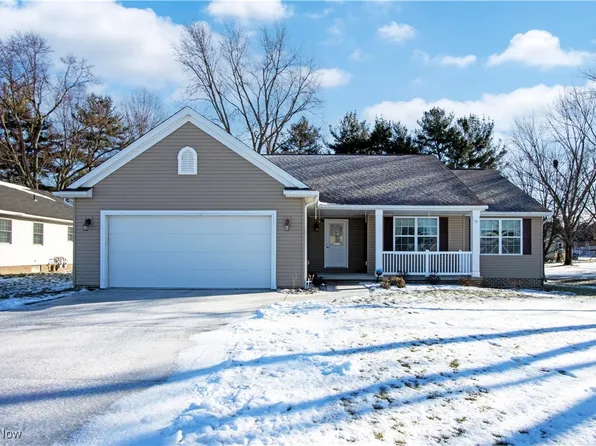 121 Carter Grove Dr, Smithville, OH 44677