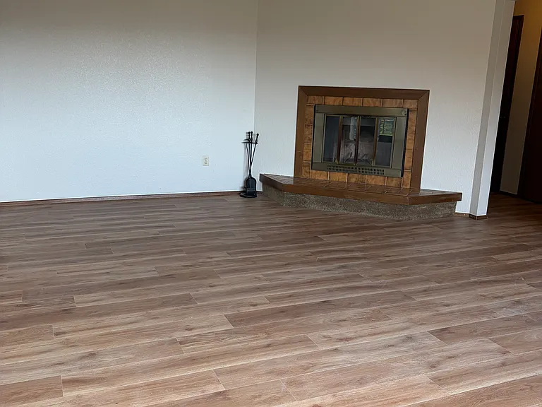 1422 NW 59th St #5 — Photo 3