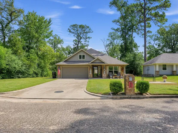 12203 Mustang Ave, Willis, TX 77378