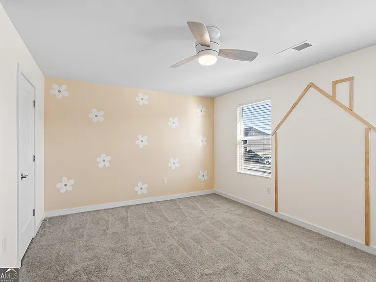 583 Overlook Rd — Photo 16