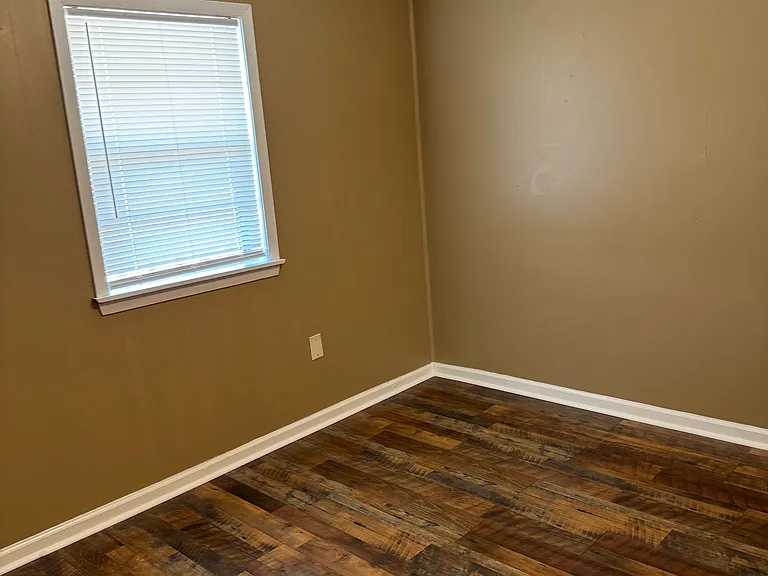1770 Ridgefield Ave #D — Photo 12