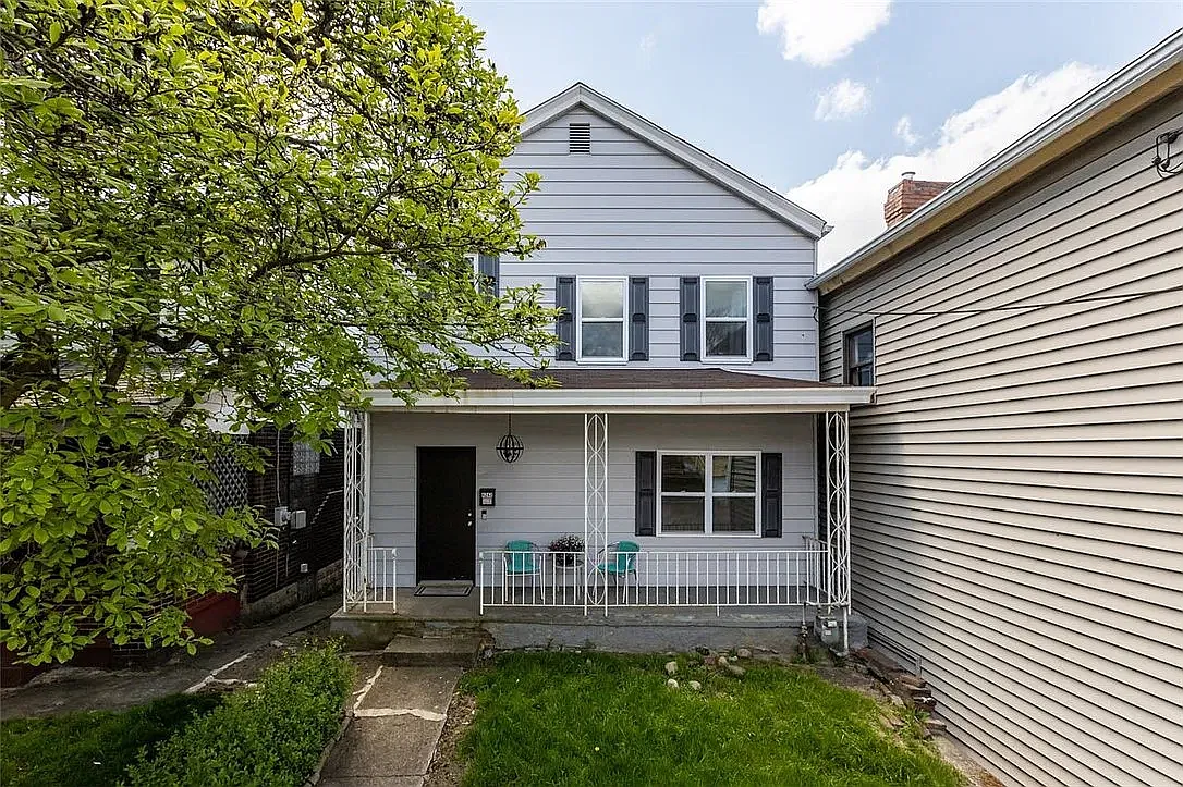 3 bed, 1284 sqft, $1,850 — Photo 1