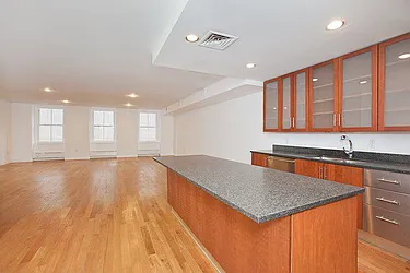 Rented by Nest Seekers International
