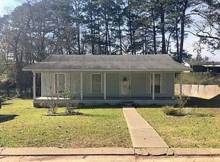 1319 Jeannie St, Pineville, LA 71360
