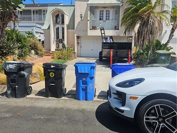 7916 W 80th St, Playa Del Rey, CA 90293