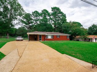 653 Irving Bluff Rd, Shreveport, LA 71107