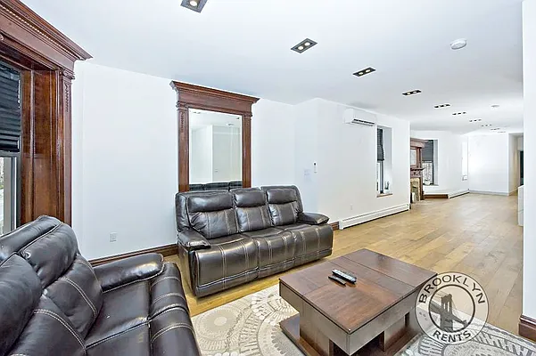 Rented by Brooklyn Rentals NYC | media 8