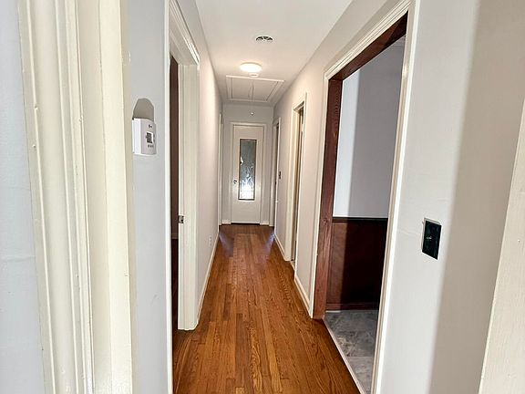 3rd image of 161 Willetts Drive