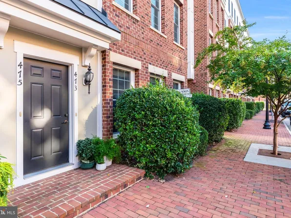 473 Kornblau Ter SE, Leesburg, VA 20175