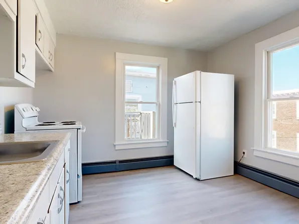 49 Winter St APT F, Sanford, ME 04073