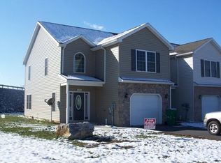 128 Sable Dr, Carlisle, PA