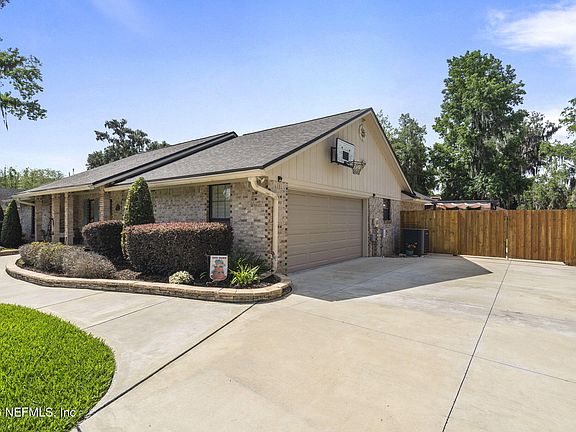 3rd image of 3093 NAUTILUS Road