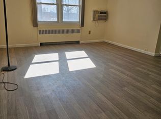 729 Broad Ave APT 4, Ridgefield, NJ 07657