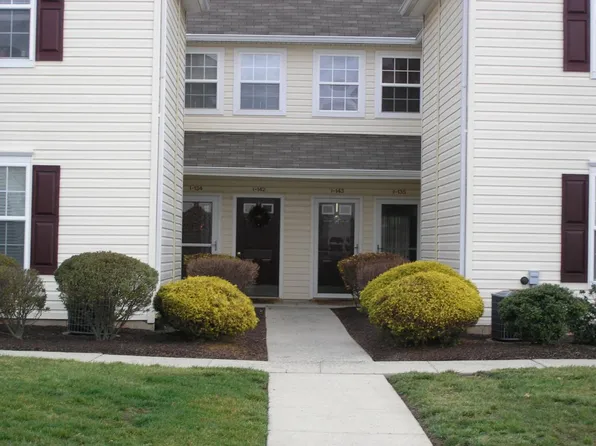 166 Wrangler Ct, Quakertown, PA 18951