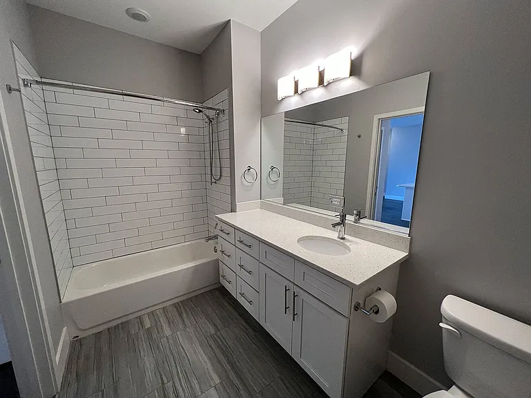 HIGHPOINT Barrington — Photo 177