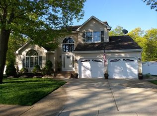 1427 Green Grove Rd, Brick, NJ 08724