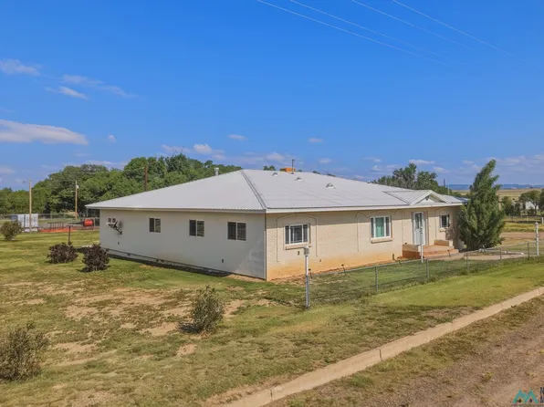 234 3rd St, Maxwell, NM 87728