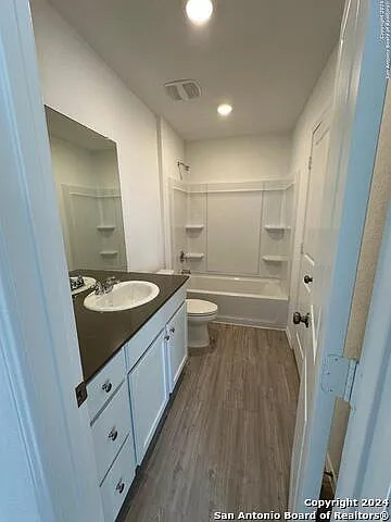 2437 Broken Arrow — Photo 9