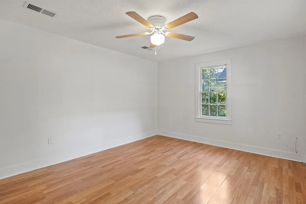 Building Photo - 1408 N Bronough St #1