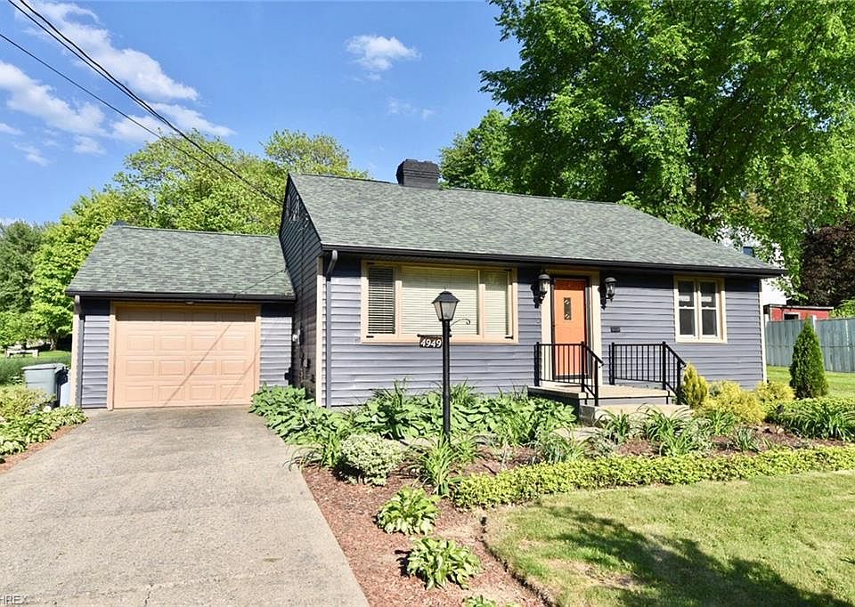 1st image of 4949 Grover Dr