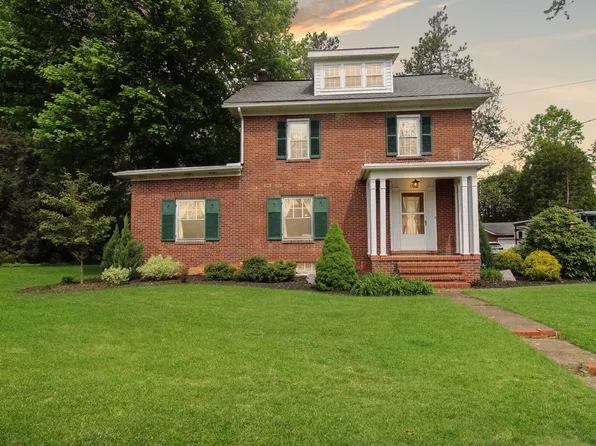 1303 Riverview Rd, Clearfield, PA 16830