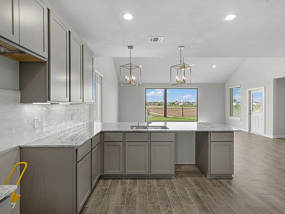 5th image of 8706 Mallow Rose Way