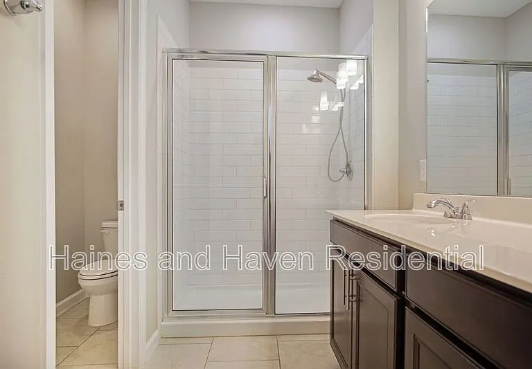 1229 Forest Gate Cir — Photo 15