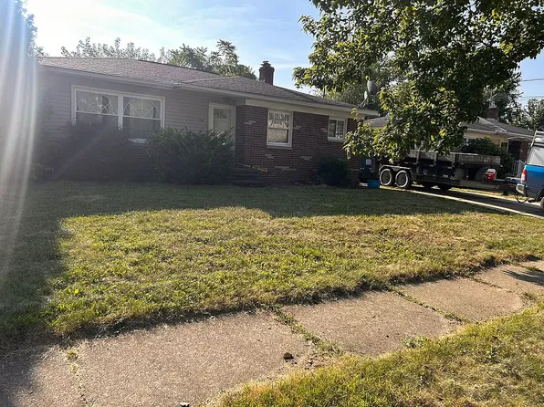 477 Hillman Rd, Akron, OH 44312