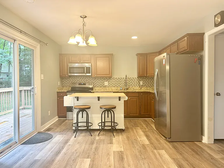 12114 Mountain Laurel Dr — Photo 10