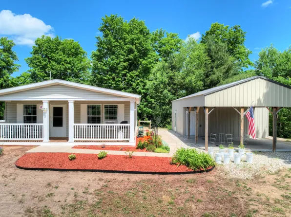 3921 Woodman Rd SW, South Boardman, MI 49680