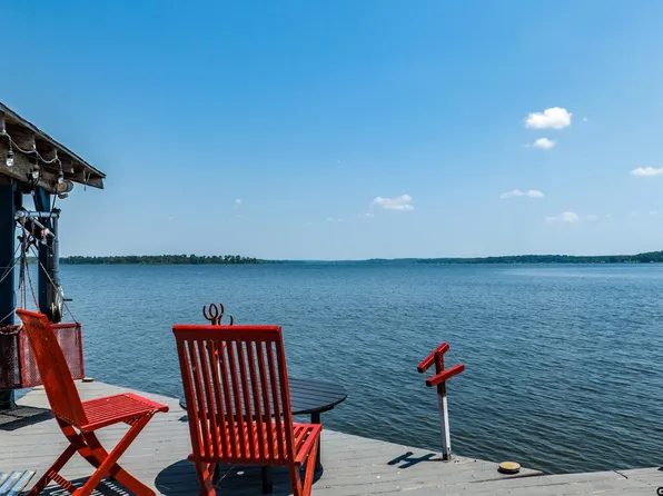 969 Beachside Dr, Chandler, TX 75758