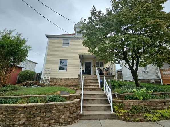 50 Nutt Ave, Uniontown, PA 15401
