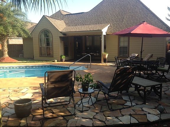 5th image of 39081 S Angelle Ct