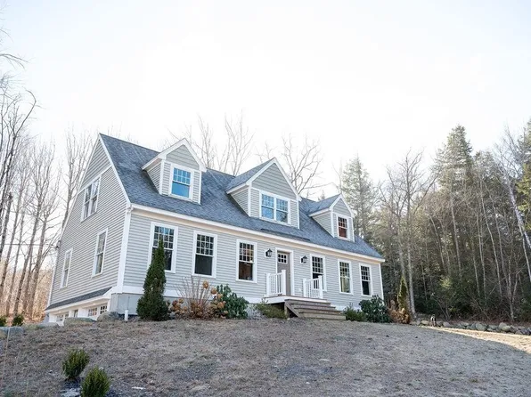 158 Moat View Drive, Albany, NH 03818