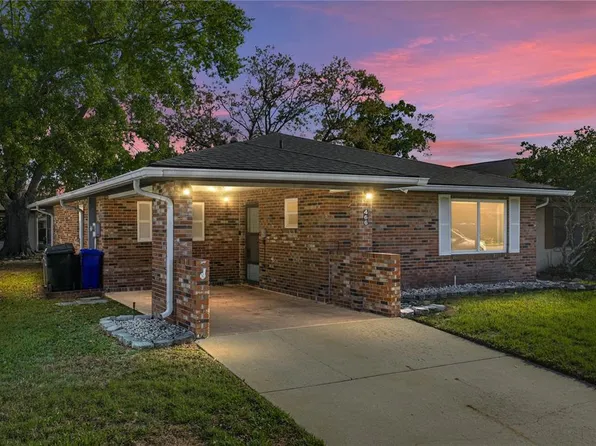 466 Lake Carolyn Cir, Lakeland, FL 33813