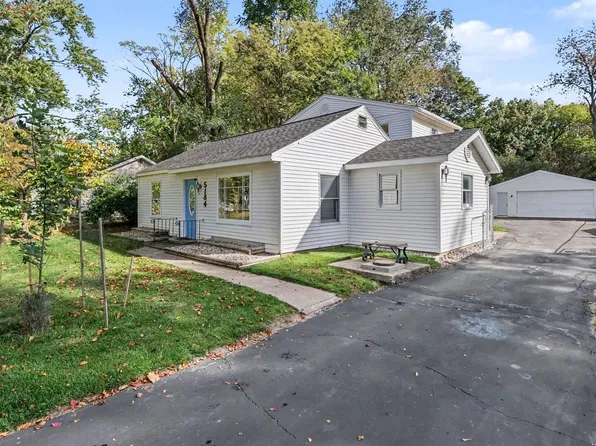 5184 Wayne Ave, Kalamazoo, MI 49004