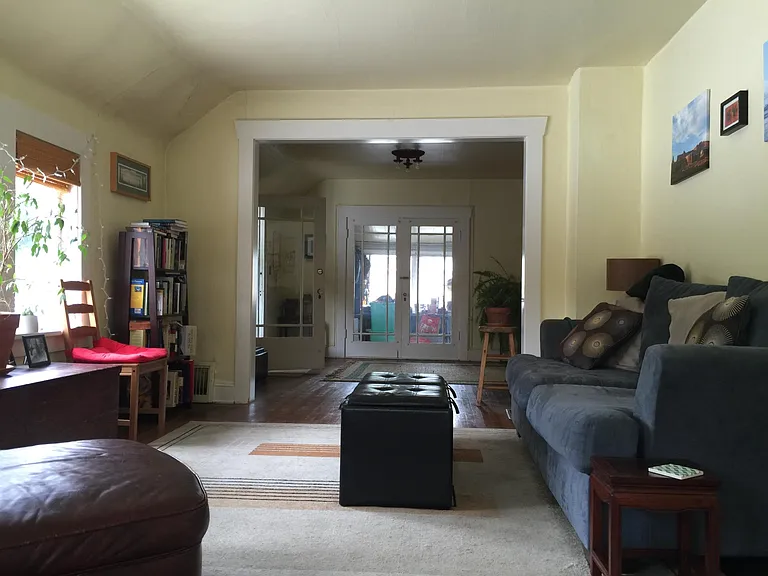 5657 Brooklyn Ave NE — Photo 8