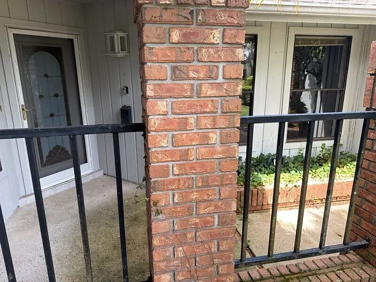 2620 Bent Hickory Cir — Photo 3