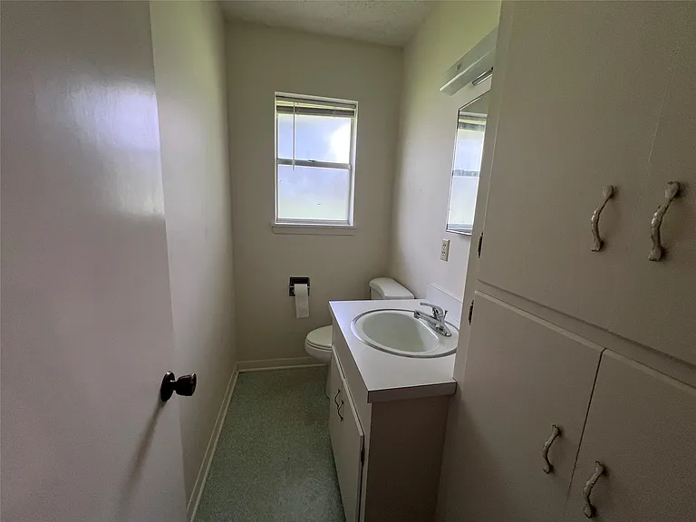 626 N Resident St — Photo 24