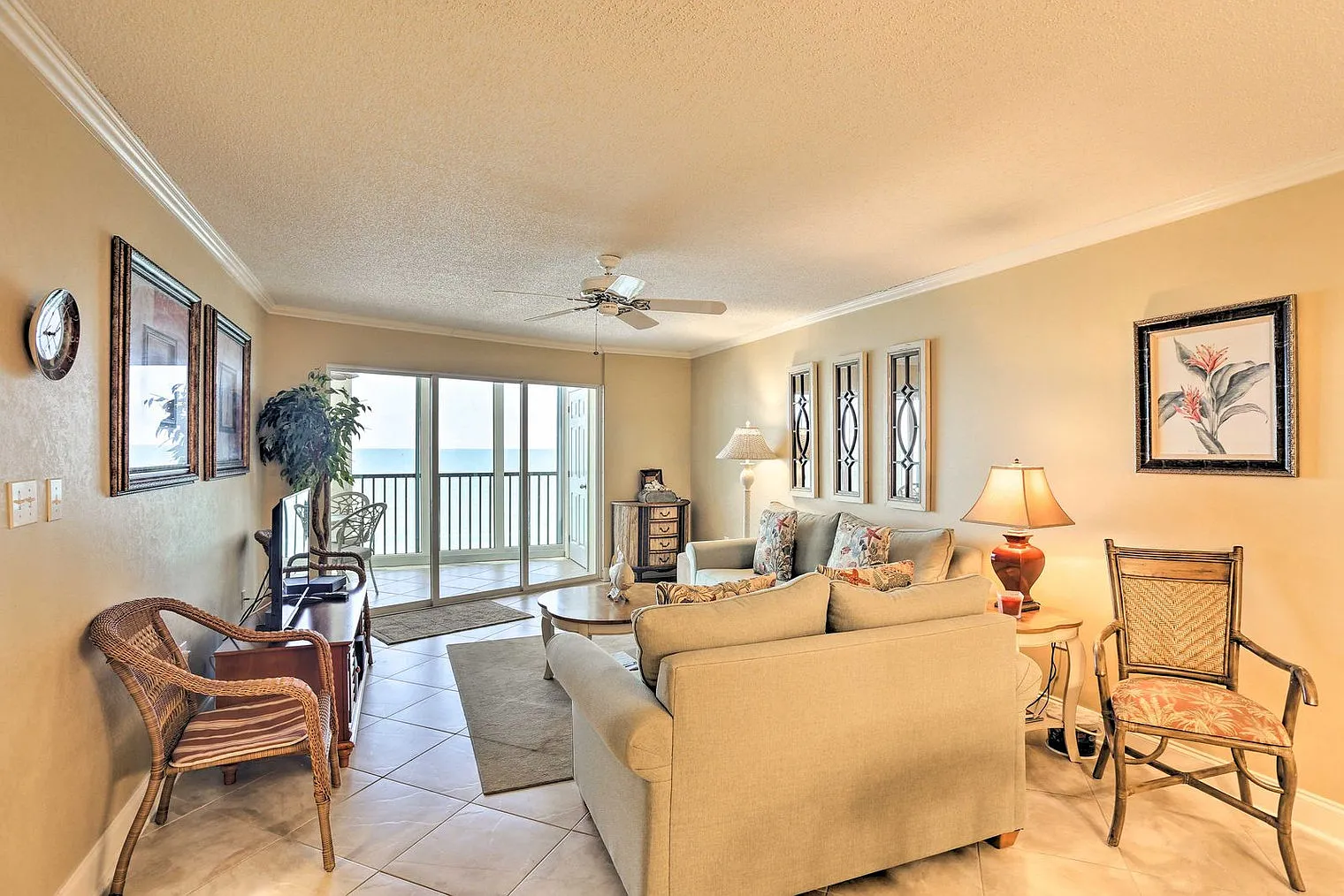2 bed, 2.0 bath, 1140 sqft, $7,850 — Photo 1