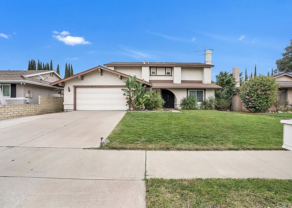 1st image of 1366 Carlos Pl