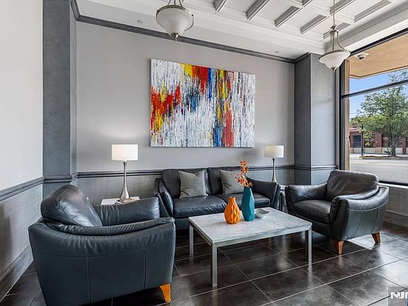 5th image of 1 Orient Way APT 202