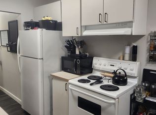 8395 29th Ave NW, Edmonton, AB T6K 3J9