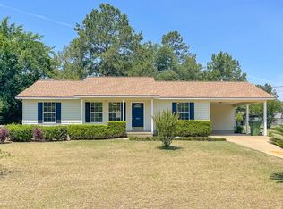 1061 E Cumberland Ct, Bainbridge, GA 39817