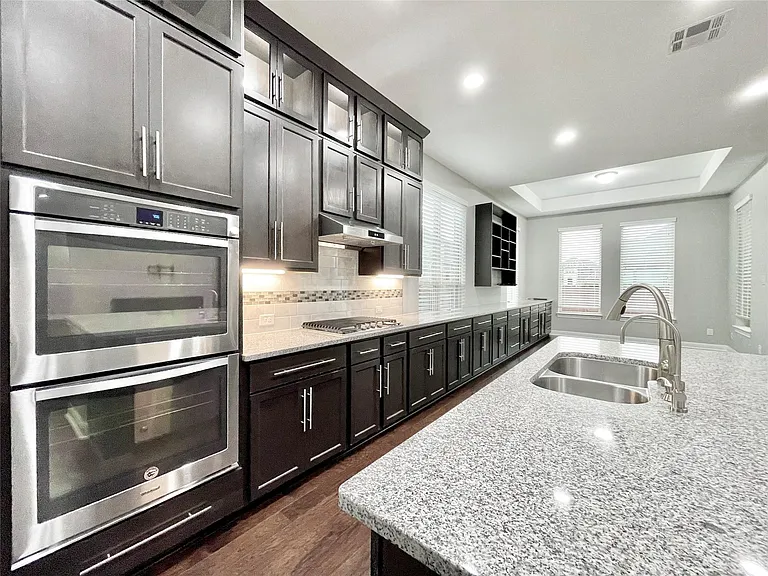 3809 Mineral Dr — Photo 7