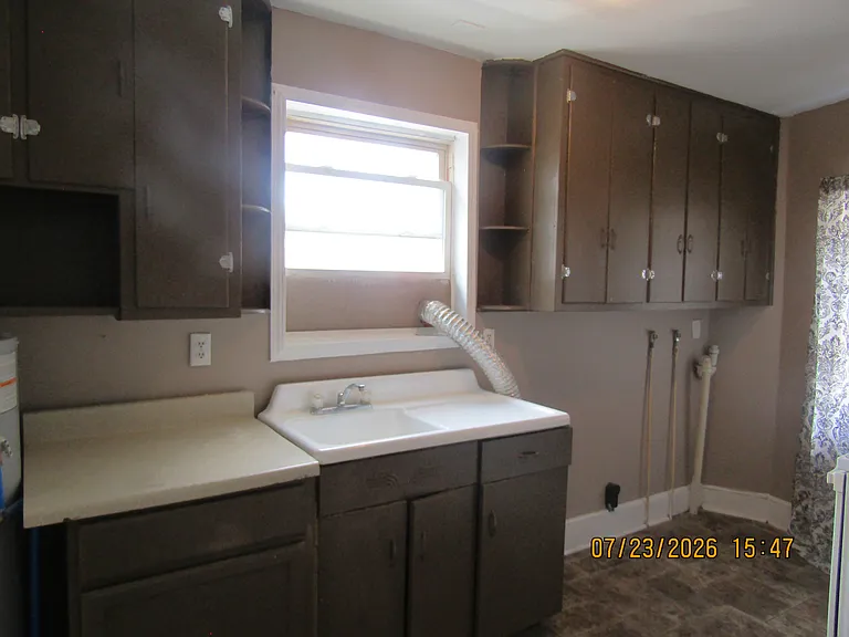 1204 Bland St #1 — Photo 5