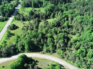 4465 Walker Rd, Harbor Springs, MI 49740