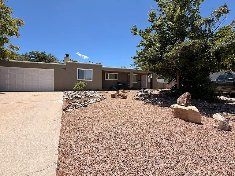 10300 Stovall Pl NE — Photo 15